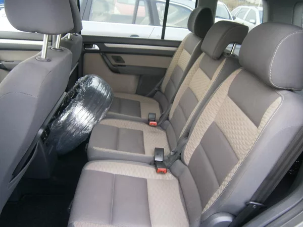 Volkswagen Touran Cross 1.4TSi,2x kola - foto 9