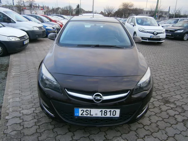 Opel Astra 1.4i 16v 88kw,CZ,serviska - foto 2