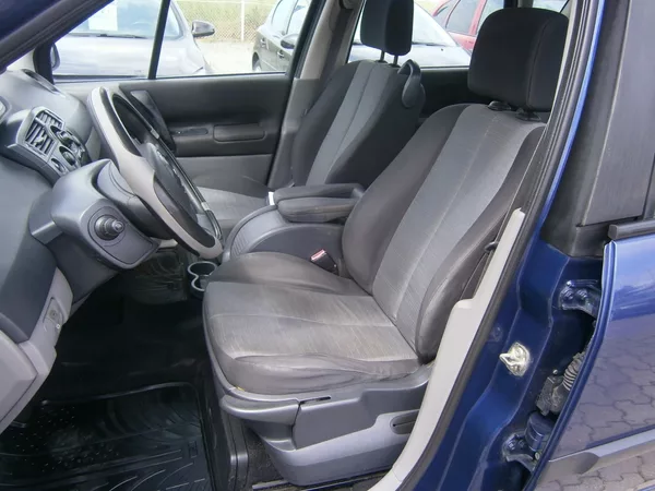 Renault Scénic 1.6i 83kw,2xkola - foto 13