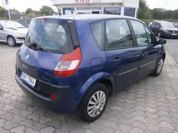 Renault Scénic 1.6i 83kw,2xkola - foto 6