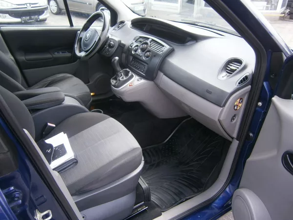 Renault Scénic 1.6i 83kw,2xkola - foto 8