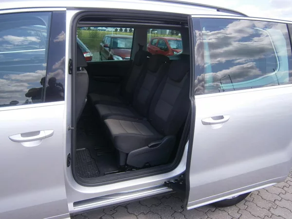 Volkswagen Sharan 2.0TDi 103kw,7 míst - foto 13
