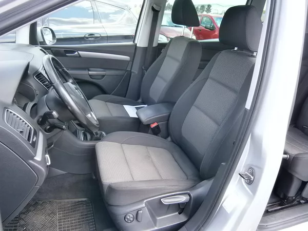 Volkswagen Sharan 2.0TDi 103kw,7 míst - foto 14