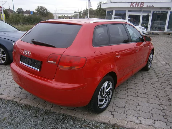 Audi A3 1.6i Digi klima,serviska - foto 6