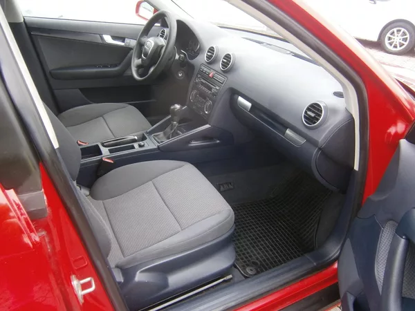 Audi A3 1.6i Digi klima,serviska - foto 8