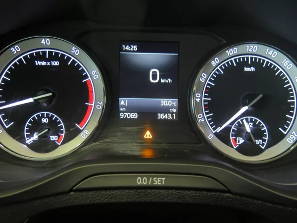Škoda Karoq 1.5TSI,klima,navi,výhřev,Style - foto 6