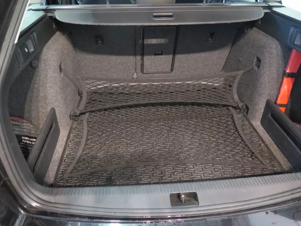 Škoda Octavia 2.0 TDI,4x4,klima,výhřev,servi - foto 19