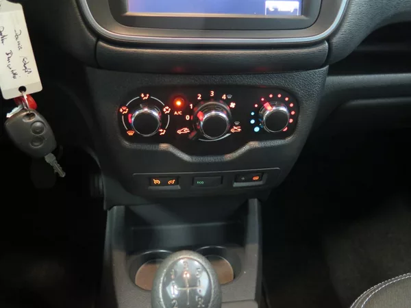 Dacia Dokker 1.2TCe,navi,klima,výhřev,servi - foto 9