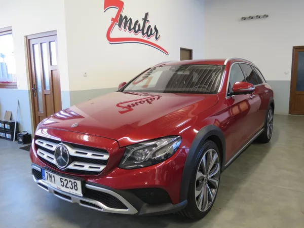 Mercedes-Benz Třídy E 220d,4M,All-Terrain,tažné, DPH