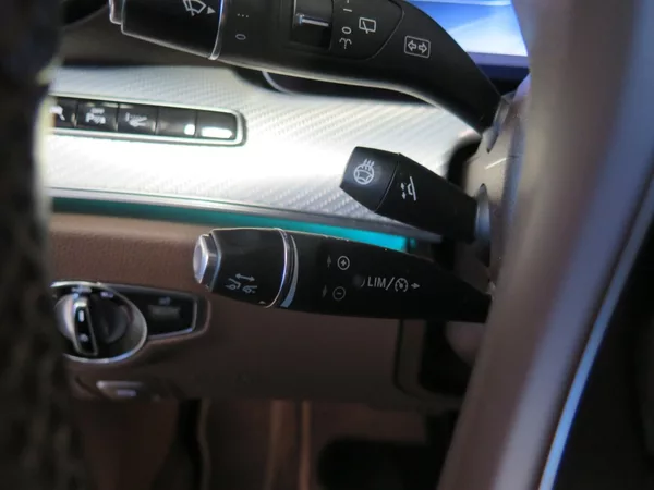 Mercedes-Benz Třídy E 220d,4M,All-Terrain,tažné, DPH - foto 13