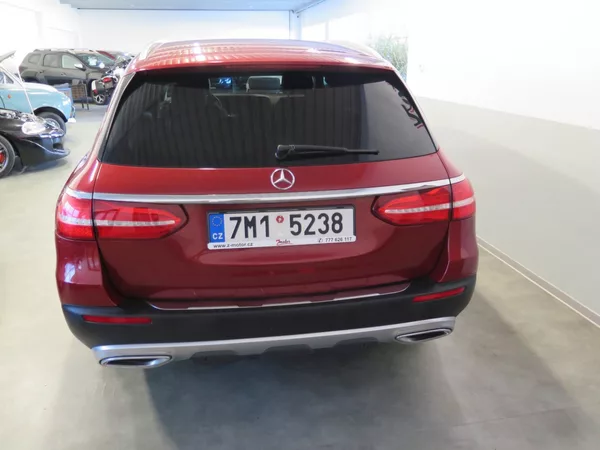 Mercedes-Benz Třídy E 220d,4M,All-Terrain,tažné, DPH - foto 3