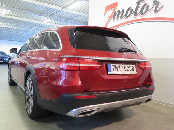 Mercedes-Benz Třídy E 220d,4M,All-Terrain,tažné, DPH - foto 31