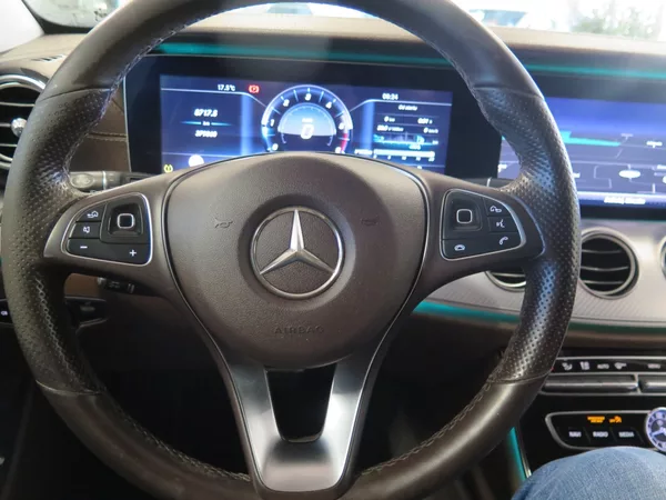 Mercedes-Benz Třídy E 220d,4M,All-Terrain,tažné, DPH - foto 7