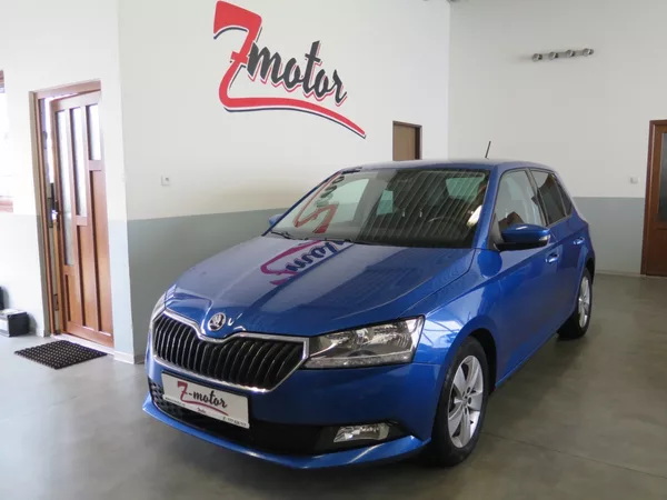 Škoda Fabia 1.0TSI,kamera,klima,výhřev,