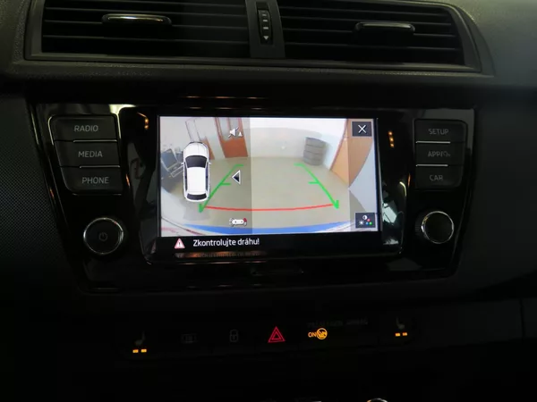 Škoda Fabia 1.0TSI,kamera,klima,výhřev, - foto 11