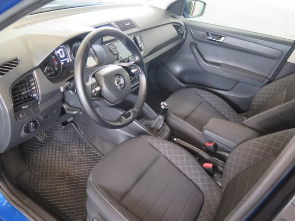 Škoda Fabia 1.0TSI,kamera,klima,výhřev, - foto 14