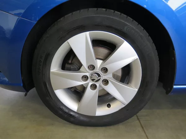Škoda Fabia 1.0TSI,kamera,klima,výhřev, - foto 21