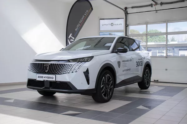 Peugeot 3008 BUSINESS Hybrid 145 e-DCS6 - foto 3