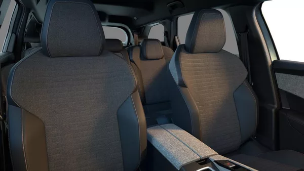 Peugeot 5008 BUSINESS Hybrid 145 e-DCS6 - foto 8