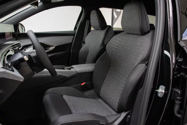 Peugeot 5008 BUSINESS Hybrid 145 e-DCS6 - foto 11