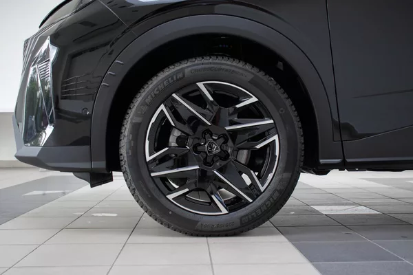 Peugeot 5008 BUSINESS Hybrid 145 e-DCS6 - foto 18