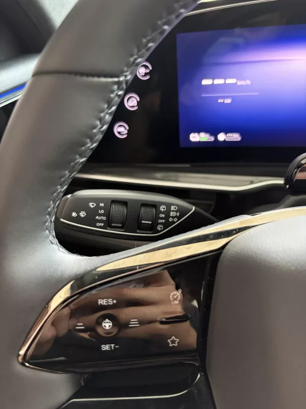 Omoda 9 Omoda 9 PHEV Premium