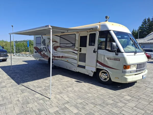 Chevrolet Winnebago 6,2L V8 - foto 14