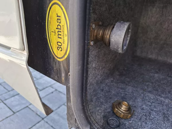Chevrolet Winnebago 6,2L V8 - foto 24