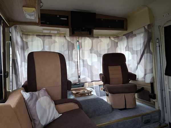 Chevrolet Winnebago 6,2L V8 - foto 28