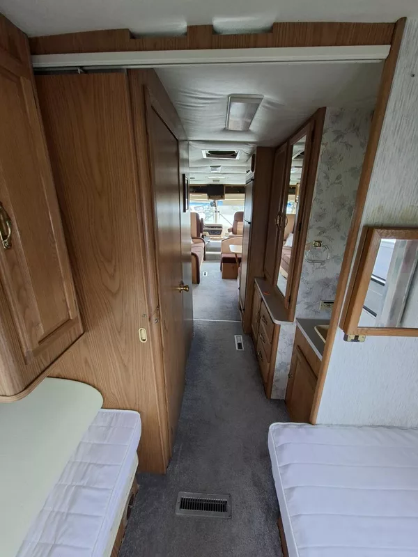 Chevrolet Winnebago 6,2L V8 - foto 42
