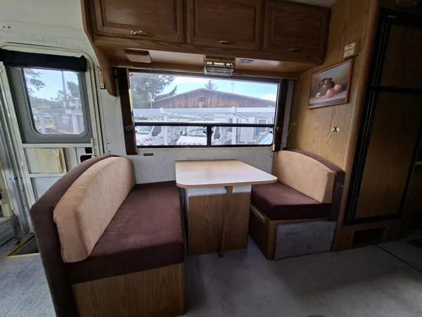 Chevrolet Winnebago 6,2L V8 - foto 46