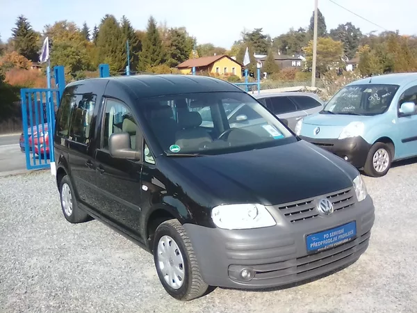 Volkswagen Caddy 1.6i 16V, závěs