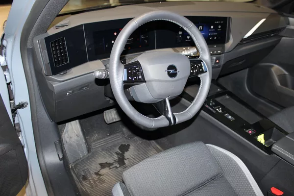 Opel Astra ST EDITION 1,2 HYBRID - foto 7