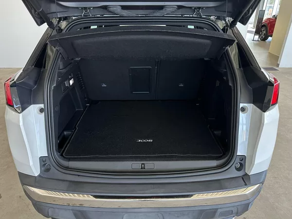 Peugeot 3008 2.0BlueHDi,181HP,GT,ČR,DPH - foto 13