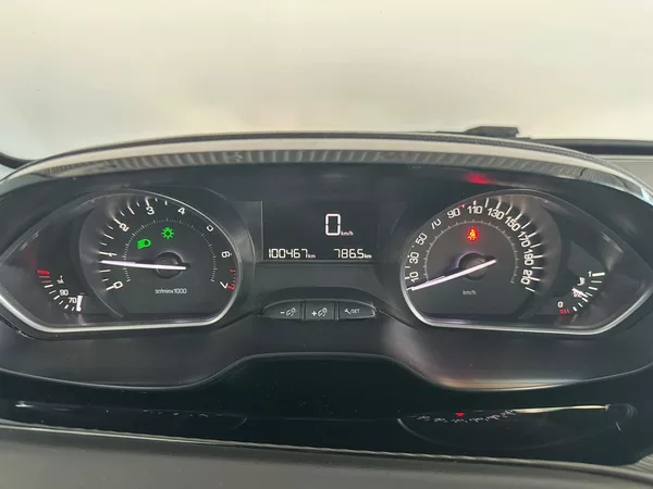 Peugeot 208 1,2 Puretech, tempomat - foto 10