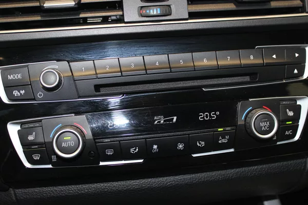 BMW Řada 1 116d,115HP,M-PAKET, - foto 13