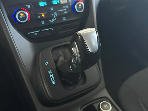 Ford Grand C-MAX 1.5TDCi,106HP,7 míst - foto 15