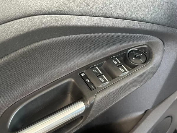 Ford Grand C-MAX 1.5TDCi,106HP,7 míst - foto 17