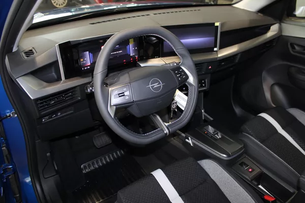 Opel Frontera Edition Hybrid 1.2 TURBO 81kW - foto 7