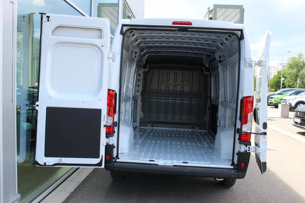 Opel Movano Van 3500 L3H2 2.2 CDTi 140k - foto 7