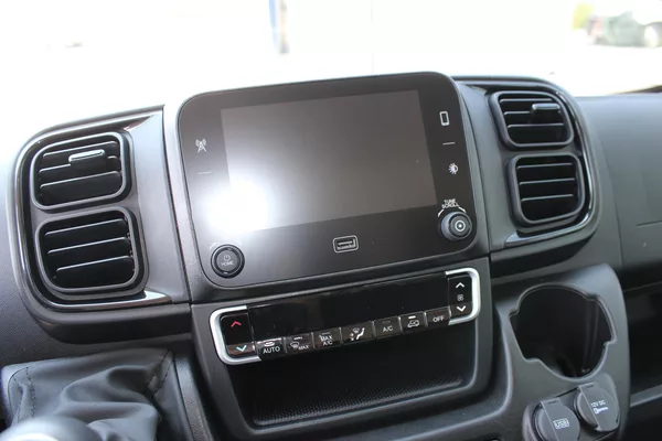Opel Movano Van 3500 L4H2 2.2 CDTi 180k - foto 9