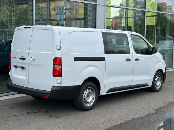 Opel Vivaro Crew Van Flexspace L 2.2 CDTi - foto 4