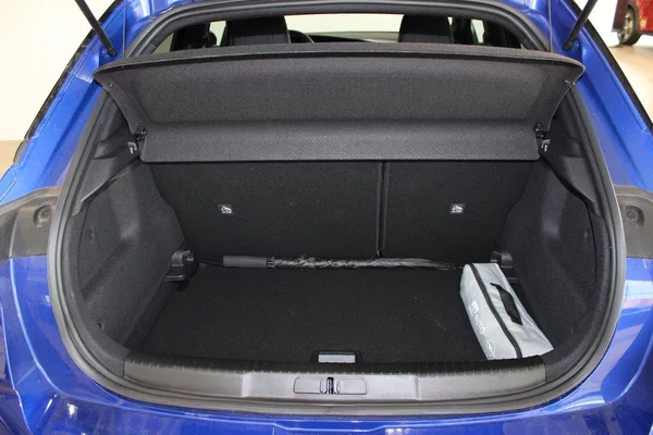 Opel Mokka GS Hybrid 1.2 TURBO 107 kW - foto 13