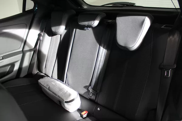 Opel Mokka Edition Hybrid 1.2 TURBO 107kW - foto 16