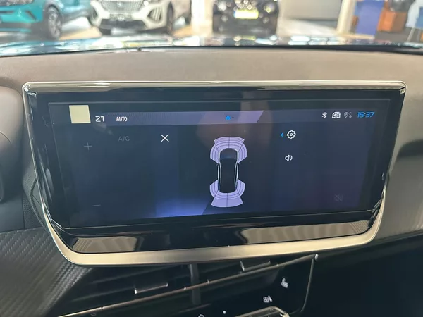 Peugeot 2008 ALLURE Hybrid 145 e-DCS6 - foto 15