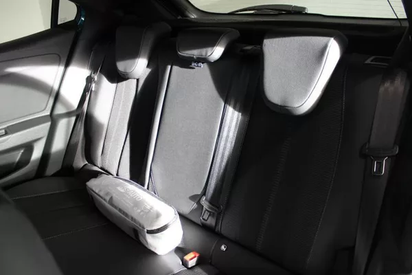 Opel Mokka GS Hybrid 1.2 TURBO 107kW - foto 16
