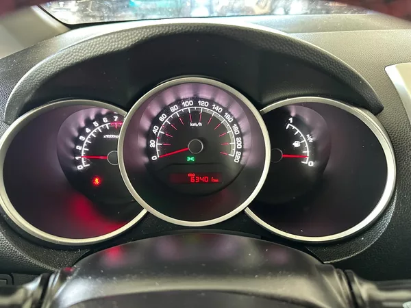 Kia Venga 1,4i 66kW, 1.majitel - foto 11