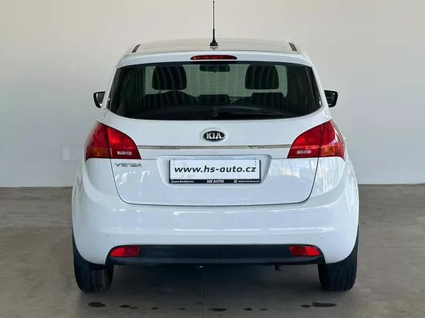 Kia Venga 1,4i 66kW, 1.majitel - foto 5