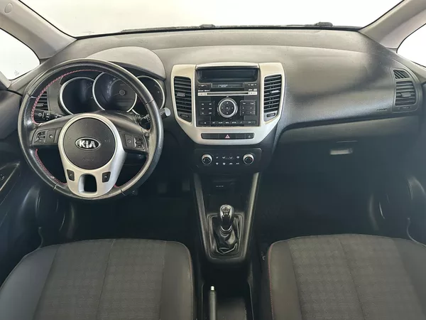 Kia Venga 1,4i 66kW, 1.majitel - foto 9