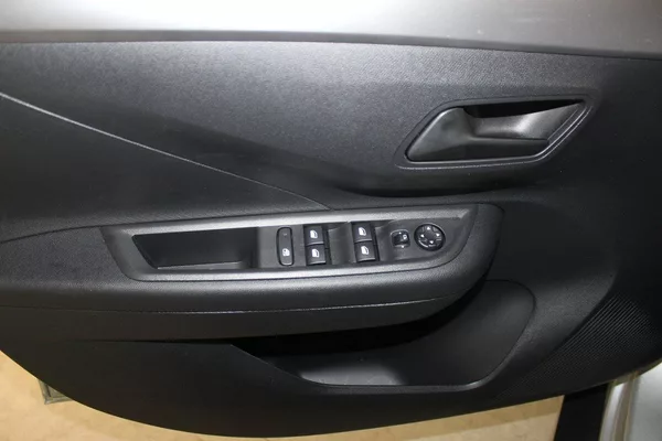 Opel Frontera Edition Hybrid 1.2 TURBO 81kW - foto 11